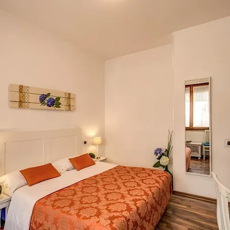 Trastevere 4*