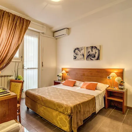 Trastevere Pensión 4*