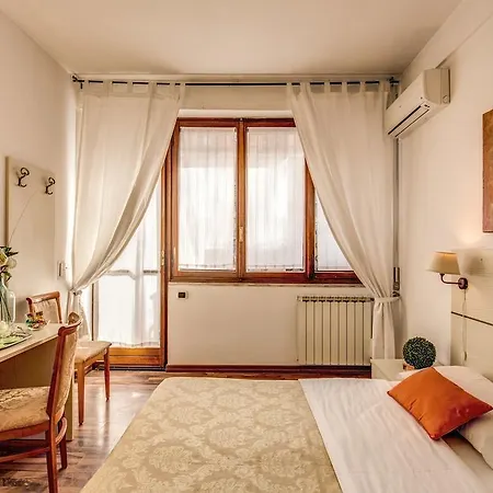 Pensión Trastevere 4*