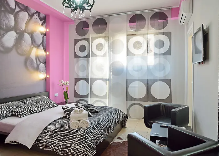 Konukevi Trastevere 4*