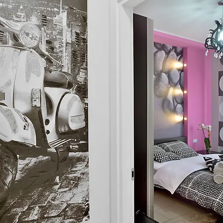 Trastevere Konukevi 4*